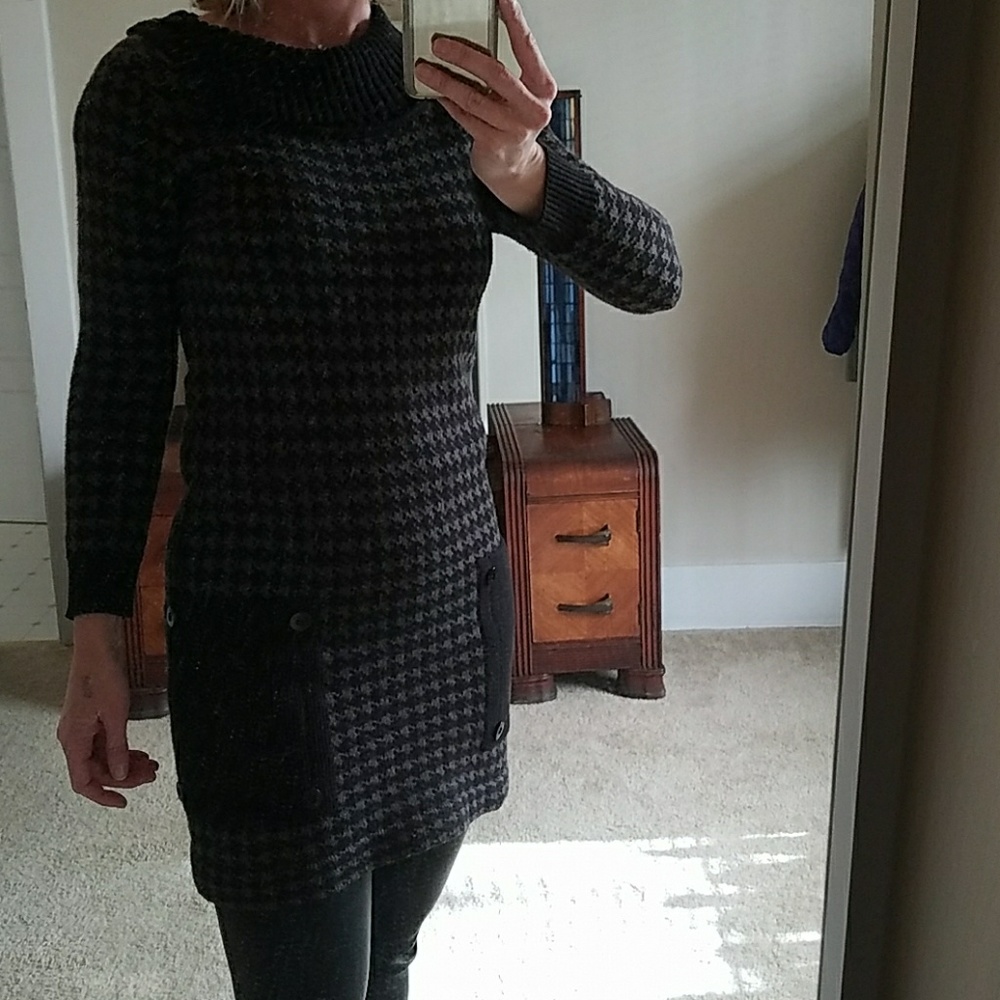 Houndstooth Sweater Dress - Charlotte Ronson